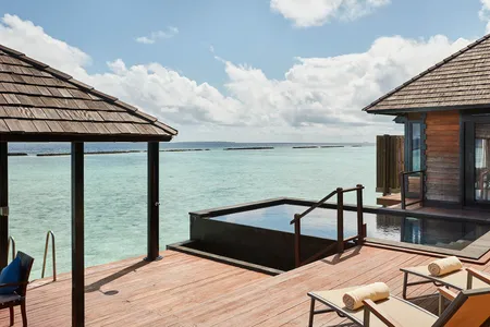 Infinity Water Villa